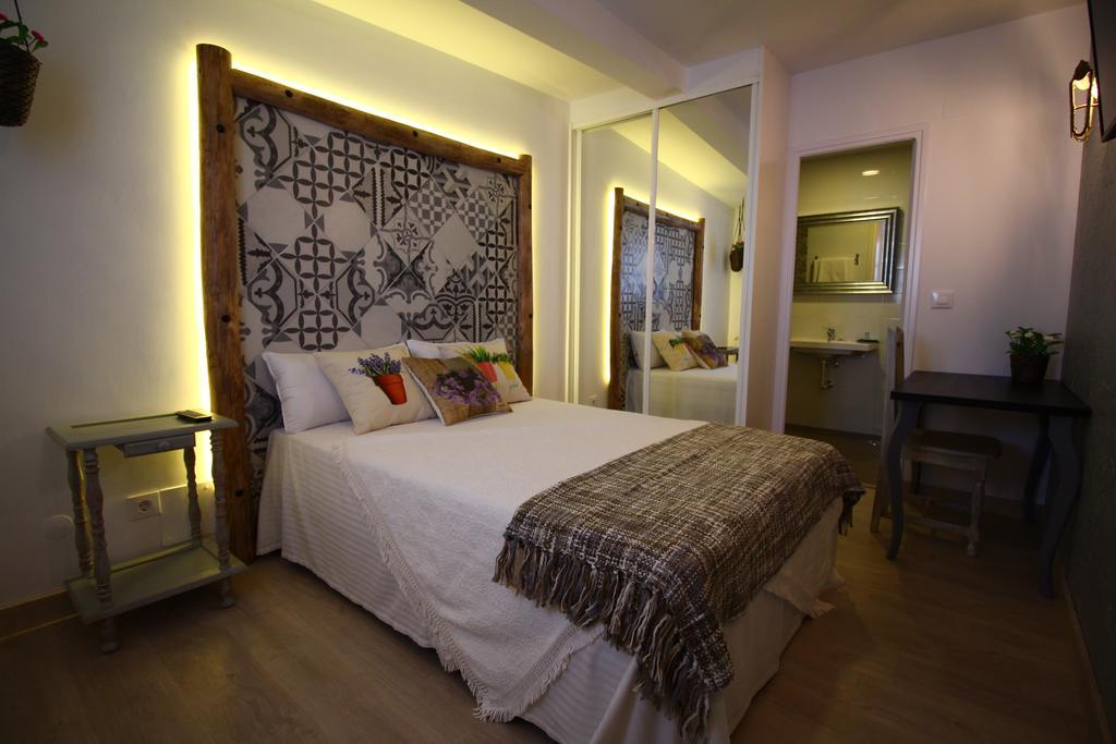 Pension Las Casitas De Santander Auto Check Exterior photo